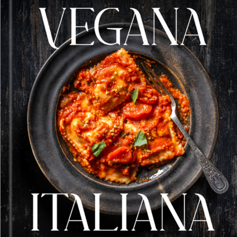 Book cover of 'Vegana Italiana' with a dish of lasagna on a dark background